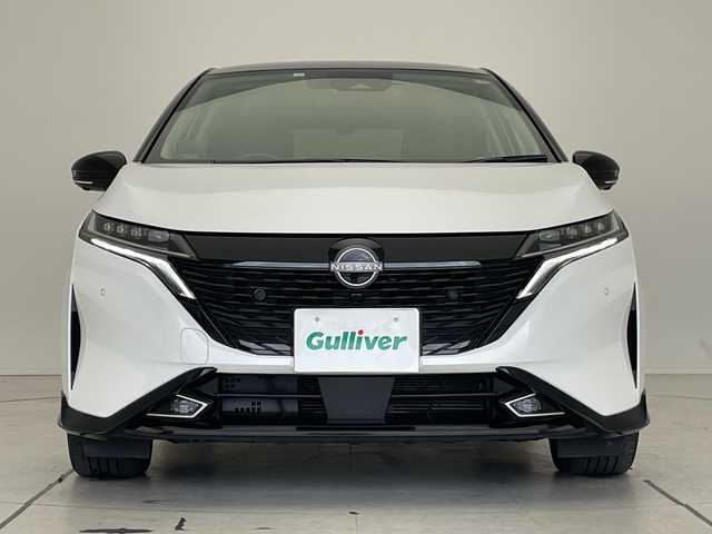 日産 オーラ G 愛知県 2023(令5)年 3.2万km ピュアホワイトパール / スーパーブラック 2トーン プロパイロット/純正9型ディスプレイオーディオナビ/全方位カメラ/クルーズコントロール/プレミアムサウンドBOSE/バックカメラ/コーナーセンサー/純正アルミホイール/ETC2.0/ブラインドスポットモニター/インテリジェントミラー/オートマチックハイビーム/ワイヤレス充電機/衝突軽減システム/フルセグ/Bluetooth/ステアリングスイッチ/スマートキー/プッシュスタート