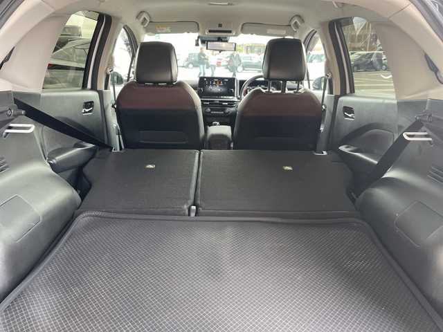 日産 オーラ G 愛知県 2023(令5)年 3.2万km ピュアホワイトパール / スーパーブラック 2トーン プロパイロット/純正9型ディスプレイオーディオナビ/全方位カメラ/クルーズコントロール/プレミアムサウンドBOSE/バックカメラ/コーナーセンサー/純正アルミホイール/ETC2.0/ブラインドスポットモニター/インテリジェントミラー/オートマチックハイビーム/ワイヤレス充電機/衝突軽減システム/フルセグ/Bluetooth/ステアリングスイッチ/スマートキー/プッシュスタート