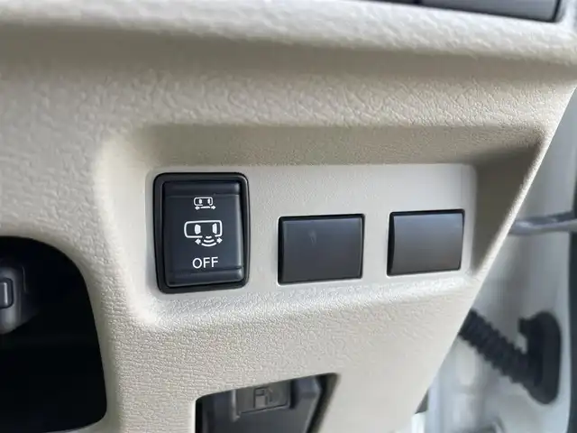 日産 ルークス X 富山県 2020(令2)年 6.1万km ホワイトパール ワンオーナー／/アラウンドビューモニター／/純正９インチナビ／/フルセグＴＶ／/Ｂｌｕｅｔｏｏｔｈ／/ＤＶＤ再生／/ＥＴＣ／/両側自動ドア／/衝突軽減ブレーキ／/ハイビームアシスト／/前後ドライブレコーダー/ステアスイッチ