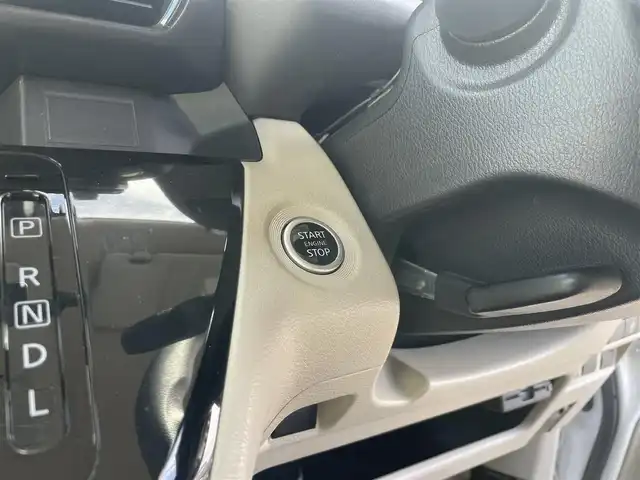 日産 ルークス X 富山県 2020(令2)年 6.1万km ホワイトパール ワンオーナー／/アラウンドビューモニター／/純正９インチナビ／/フルセグＴＶ／/Ｂｌｕｅｔｏｏｔｈ／/ＤＶＤ再生／/ＥＴＣ／/両側自動ドア／/衝突軽減ブレーキ／/ハイビームアシスト／/前後ドライブレコーダー/ステアスイッチ