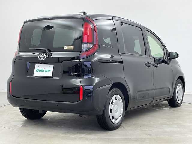 トヨタ シエンタ ハイブリッド G 新潟県 2025(令7)年 0.1千km ブラック トヨタセーフティーセンス/パーキングサポートブレーキ/ブラインドスポットモニター/追従クルーズコントロール/前後コーナーセンサー/両側パワースライドドア/LEDオートライト/オートマチックハイビーム/PCS/PDA/RCTA/RSA/ビルトインETC/レーンキープアシスト/7人乗り/ディスプレイオーディオ