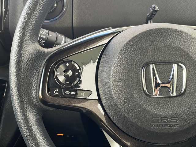 ホンダ Ｎ ＢＯＸ カスタム G L ホンダセンシング 愛知県 2019(平31)年 4.6万km プラチナホワイトパール /禁煙//ナビ装着用スペシャルパッケージ//社外メモリナビ//地デジ//CD/DVD/BT/SD/USB/AM/FM//バックカメラ//ビルトインETC//ドライブレコーダー//両側パワースライドドア//オートリトラミラー//プラズマクラスター//純正ブラック塗装14AW//ホンダセンシング//CMBS/ACC/LKAS//路外逸脱抑制制御//前後誤発進抑制制御//LEDオートライト//フォグランプ//ステアリングスイッチ//ECONモード//スマートキー//プッシュスタート//ベンチシート//フロアマット/ドアバイザー//保証書//取扱説明書//ナビ取説//スペアキー