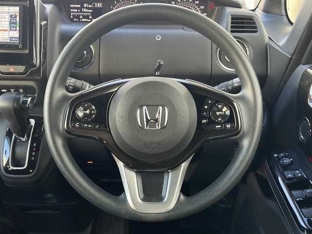 ホンダ Ｎ ＢＯＸ カスタム G L ホンダセンシング 愛知県 2019(平31)年 4.6万km プラチナホワイトパール /禁煙//ナビ装着用スペシャルパッケージ//社外メモリナビ//地デジ//CD/DVD/BT/SD/USB/AM/FM//バックカメラ//ビルトインETC//ドライブレコーダー//両側パワースライドドア//オートリトラミラー//プラズマクラスター//純正ブラック塗装14AW//ホンダセンシング//CMBS/ACC/LKAS//路外逸脱抑制制御//前後誤発進抑制制御//LEDオートライト//フォグランプ//ステアリングスイッチ//ECONモード//スマートキー//プッシュスタート//ベンチシート//フロアマット/ドアバイザー//保証書//取扱説明書//ナビ取説//スペアキー