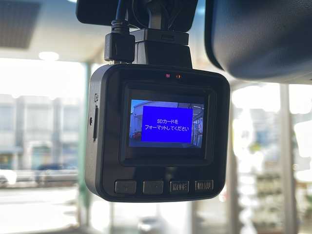 ホンダ Ｎ ＢＯＸ カスタム G L ホンダセンシング 愛知県 2019(平31)年 4.6万km プラチナホワイトパール /禁煙//ナビ装着用スペシャルパッケージ//社外メモリナビ//地デジ//CD/DVD/BT/SD/USB/AM/FM//バックカメラ//ビルトインETC//ドライブレコーダー//両側パワースライドドア//オートリトラミラー//プラズマクラスター//純正ブラック塗装14AW//ホンダセンシング//CMBS/ACC/LKAS//路外逸脱抑制制御//前後誤発進抑制制御//LEDオートライト//フォグランプ//ステアリングスイッチ//ECONモード//スマートキー//プッシュスタート//ベンチシート//フロアマット/ドアバイザー//保証書//取扱説明書//ナビ取説//スペアキー