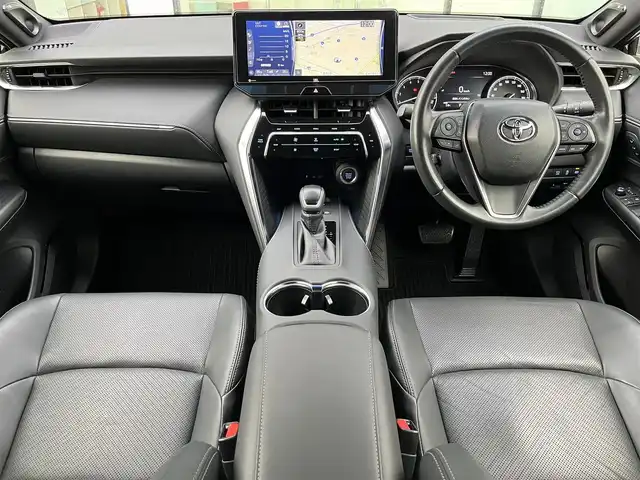 トヨタ ハリアー Z レザーパッケージ 奈良県 2020(令2)年 2.2万km プレシャスブラックパール パノラマルーフ/純正12.3インチディスプレイオーディオ/（TV/BT/AppleCarPlay/AndroidAuto）/JBLプレミアムサウンドシステム/レーダークルーズコントロールシステム/アラウンドビューモニター/ブラインドスポットモニター/レーンキープアシスト/パワーバックドア/レザーシート/シートヒーター/ベンチーション/運転席/助手席パワーシート/ヘッドアップディスプレイ/シートメモリー/デジタルインナーミラー/ETC2.0/純正19インチAW