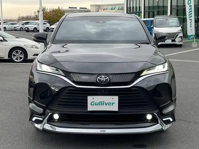 トヨタ ハリアー Z レザーパッケージ 奈良県 2020(令2)年 2.2万km プレシャスブラックパール パノラマルーフ/純正12.3インチディスプレイオーディオ/（TV/BT/AppleCarPlay/AndroidAuto）/JBLプレミアムサウンドシステム/レーダークルーズコントロールシステム/アラウンドビューモニター/ブラインドスポットモニター/レーンキープアシスト/パワーバックドア/レザーシート/シートヒーター/ベンチーション/運転席/助手席パワーシート/ヘッドアップディスプレイ/シートメモリー/デジタルインナーミラー/ETC2.0/純正19インチAW