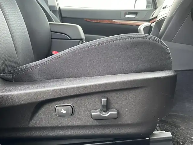 スバル レガシィ ツーリングワゴン 2．5iアイサイト 福岡県 2010(平22)年 3.9万km クリスタルブラックシリカ ワンオーナー/社外ナビ/（Panasonic:CN-MW200D）/CD/DVD/ワンセグTV/クルーズコントロール/パドルシフト/前席パワーシート/ビルトインETC/4WD/ドアバイザー/純正フロアマット/純正アルミホイール/プッシュスタート/横滑り防止装置/ダウンヒルアシストコントロール/保証書/取扱説明書/スマートキー/スペアキー