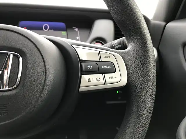 ホンダ フィット e:HEVベーシック 鳥取県 2020(令2)年 5.8万km ルナシルバーM ４・W・D/社外CDオーでイオ/USB/ホンダセンシング/コンフォードビューパッケージ/レーンキープアシスト/踏み間違い衝突軽減システム/コーナーセンサー/レーダークルーズコントロール/ETC/LEDヘットライト/オートライト/ハイビームアシスト/プッシュエンジンスタート/スペアキー/フロアマット/ドアバイザー