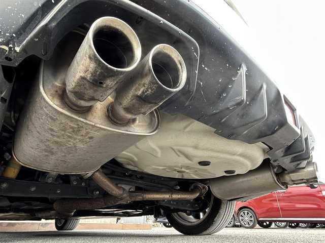 スバル ＷＲＸ Ｓ４ 2．0GT‐S アイサイト 愛知県 2014(平26)年 11.7万km クリスタルホワイトP (株)IDOMが運営する【じしゃロン名古屋鳴海店】の自社ローン専用車両になりますこちらは現金またはオートローンご利用時の価格です。自社ローンご希望の方は別途その旨お申付け下さい/4WD(F4)/CVT/7インチナビ【CN-R300D】/（FM/AM/CD/DVD/フルセグTV/SD）/バックカメラ/ETC/ドライブレコーダー/GPSレーダー【YA-W17GA】/アイサイト/・プリクラッシュブレーキアシスト	/・レーンキープアシスト/・レーダークルーズコントロール/装備/・運転席・助手席シートヒーター/・電動パーキング/・電動格納ミラー/・革巻きステアリング/・ステアリングスイッチ/・パドルシフト/・オートライト/・LEDヘッドライト/・フォグランプ/・フルオートエアコン/・運転席シートメモリ/・純正フロアマット/・アルミペダル/・プッシュスタート/・スマートキー