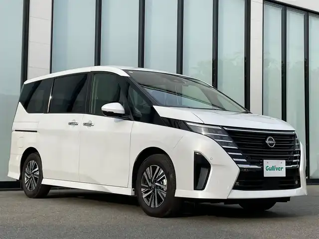 日産 セレナ ハイウェイスター V 大阪府 2024(令6)年 1.4万km プリズムホワイト 純正９インチナビ/   フルセグTV/Bluetooth/USB/衝突軽減/ＢＳＭ/プロパイロット/全方位モニター/スマートルームミラー/両側パワースライドドア/アイドリングストップ/ドライブレコーダー/ＥＴＣ/ＬＥＤライト/禁煙車