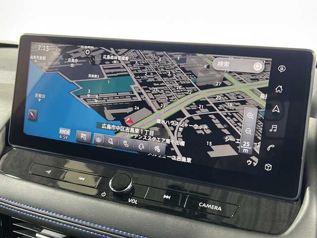 日産 エクストレイル オーテック e－4ORCE 広島県 2022(令4)年 2.1万km ブリリアントホワイトパール 純正12.3型ナビ（AppleCarPlay/AndroidAuto/フルセグTV）/プロパイロット/インテリジェントアラウンドビューモニター/インテリジェントルームミラー/AUTECH専用20インチAW/黒革シート/シートヒーター（前席/後席）/パワーシート/ポジションメモリー/パワーバックドア/ステアリングヒーター/インテリジェントエマージェンシーブレーキ/車線逸脱抑制機能/ハイビームアシスト/ブラインドスポットモニター/フロント/バックソナー/誤発進抑制機能/電動パーキングブレーキ/オートブレーキホールド/ETC2.0/ドライブレコーダー/AC100V/1500W電源/USB入力端子
