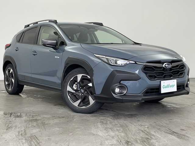 スバル クロストレック リミテッド 兵庫県 2023(令5)年 3.2万km 青 ・純正ナビ/TV/BT/USB/AUX/Apple Carplay/Android Auto/・スマートキー/・スペアキー/・プッシュスタート/・アイサイト/・レーダークルーズコントロール/・オートビークルホールド/・ビークルダイナミックコントロール/・ヘッドライトレベライザー/・ステアリング連動ヘッドランプ/・防眩ミラー/・プリクラッシュブレーキ/・Xモード/・車間距離警報/・レーンキープアシスト/・車線逸脱防止/・後側方警戒支援/・ドライバーモニタリングシステム/・コーナーセンサー/・パドルシフト/・ビルトインETC/・ステアリングヒーター/・メモリーシート/・前席パワーシート/・前席シートヒーター/・LEDヘッドライト/・オートライト/・フォグランプ/・全方位カメラ/・純正18インチアルミホイール/・ステアリングリモコン/・カーテンエアバッグ/・前席＋サイドエアバッグ/・純正フロアマット/・ルーフレール/・トノカバー