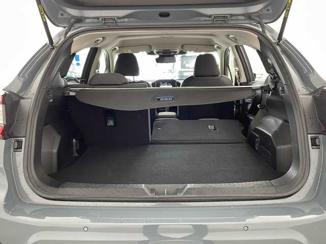 スバル クロストレック リミテッド 兵庫県 2023(令5)年 3.2万km 青 ・純正ナビ/TV/BT/USB/AUX/Apple Carplay/Android Auto/・スマートキー/・スペアキー/・プッシュスタート/・アイサイト/・レーダークルーズコントロール/・オートビークルホールド/・ビークルダイナミックコントロール/・ヘッドライトレベライザー/・ステアリング連動ヘッドランプ/・防眩ミラー/・プリクラッシュブレーキ/・Xモード/・車間距離警報/・レーンキープアシスト/・車線逸脱防止/・後側方警戒支援/・ドライバーモニタリングシステム/・コーナーセンサー/・パドルシフト/・ビルトインETC/・ステアリングヒーター/・メモリーシート/・前席パワーシート/・前席シートヒーター/・LEDヘッドライト/・オートライト/・フォグランプ/・全方位カメラ/・純正18インチアルミホイール/・ステアリングリモコン/・カーテンエアバッグ/・前席＋サイドエアバッグ/・純正フロアマット/・ルーフレール/・トノカバー