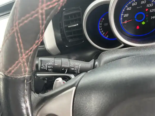 ホンダ Ｎ ＢＯＸ ＋ カスタム G ターボパッケージ 愛媛県 2013(平25)年 4.6万km アラバスターシルバーメタリック 福祉車両、スローパー/純正フロアマット/純正アルミホイール/ワンオーナー/フルセグテレビ/ABS/盗難防止センサー/SDナビ/バックカメラ/パワースライドドア/横滑り防止/クルーズコントロール/エンジンスタートボタン/100V充電/Bluetooth接続/スマートキー/オートライト