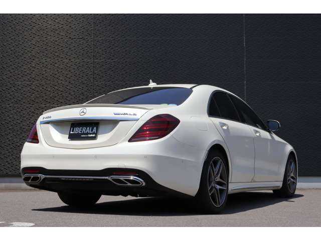 メルセデス・ベンツ Ｓ４００ 大分県 2018(平30)年 5.9万km ダイヤモンドホワイト レーダーセーフティパッケージ/エアバランスパッケージ/サンルーフ/Burmester/純正ナビ/Carplay/地デジ/Bluetooth/全方位カメラ/黒革/全席シートヒーター/前席エアシート/前席パワーシート/純正19インチAW/ETC