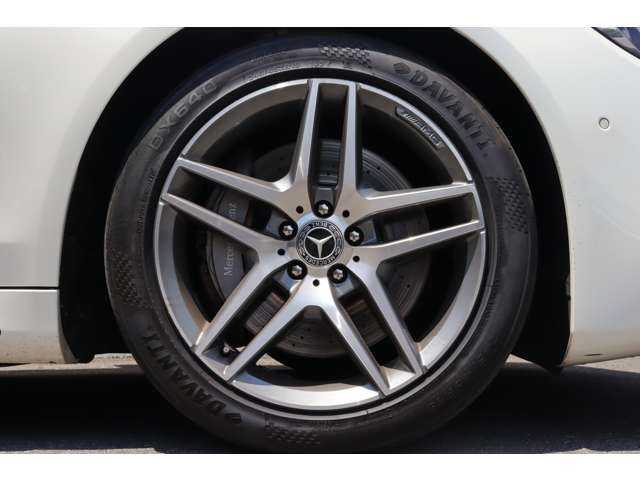 メルセデス・ベンツ Ｓ４００ 大分県 2018(平30)年 5.9万km ダイヤモンドホワイト レーダーセーフティパッケージ/エアバランスパッケージ/サンルーフ/Burmester/純正ナビ/Carplay/地デジ/Bluetooth/全方位カメラ/黒革/全席シートヒーター/前席エアシート/前席パワーシート/純正19インチAW/ETC