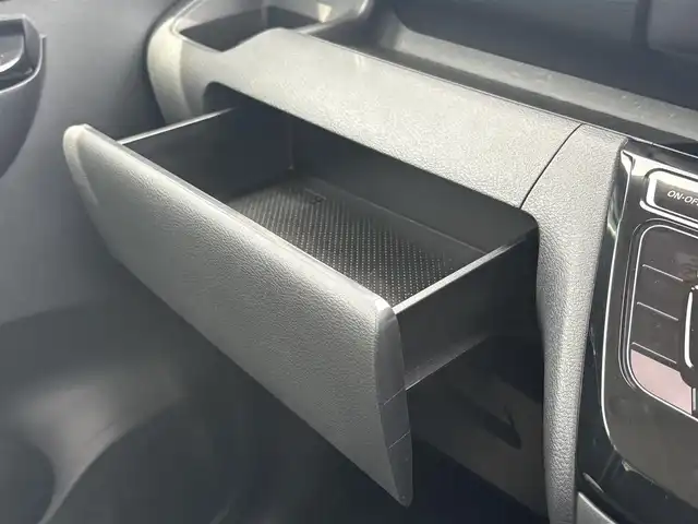 日産 ルークス ハイウェイスター X 徳島県 2024(令6)年 0.7万km ホワイトパール 純正8インチディスプレイオーディオ/全方位カメラ/レーンキープアシスト/衝突被害軽減ブレーキ/横滑り防止装置/オートマチックハイビーム/純正14インチアルミホイール/片側パワースライドドア/前後コーナーセンサー/フロアマット/プッシュスタート/スマートキー