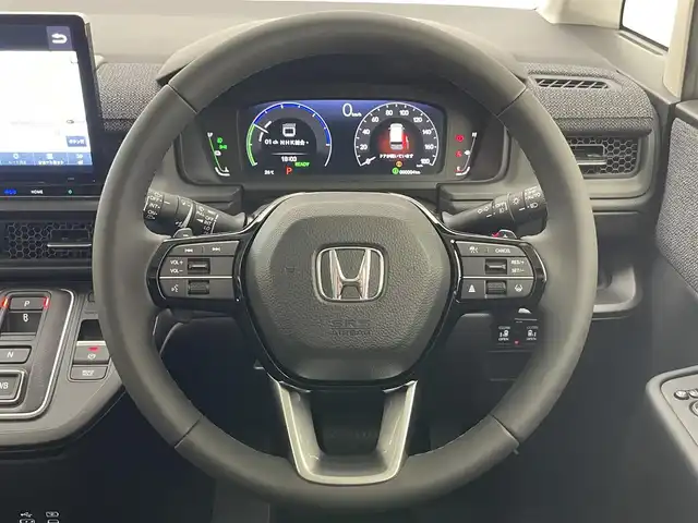 ホンダ ステップワゴン eHEV エアー EX 愛知県 2025(令7)年 0.1万km未満 プラチナホワイトパール 登録済未使用車　純１１型ナビ　フルセグＴＶ　Ｂｌｕｅｔｏｏｔｈ　バックカメラ　ホンダセンシング　ＢＳＭ　追従クルコン　衝突軽減　オートハイビーム　パワーバックドア　全列ＵＳＢポート　ＬＥＤオートライト/e:HEV エアー　EX　4CB4AP3　11.4インチナビHonda CONNECTナビ LXM-247VFLi(317900円)