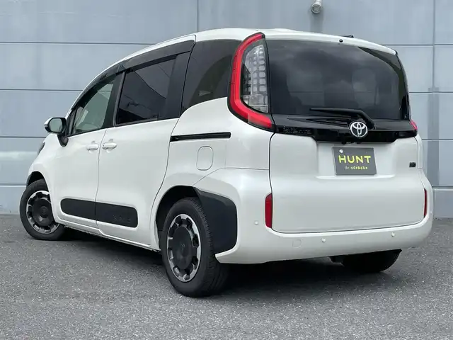 トヨタ シエンタ ハイブリッド Z 千葉県 2023(令5)年 2.5万km ホワイトパールクリスタルシャイン 純正8インチディスプレイオーディオナビ/BT/Miracast/全方位カメラ/両側パワースライドドア/アドバンストパーク/BSM/セーフティセンス/レーダークルーズコントロール/レーンキープアシスト/AC100V 1500W/LEDヘッドライト/ビルトインETC