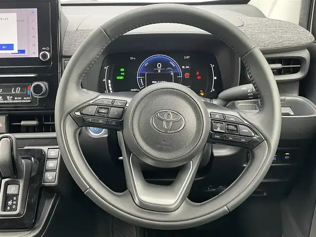 トヨタ シエンタ ハイブリッド Z 千葉県 2023(令5)年 2.5万km ホワイトパールクリスタルシャイン 純正8インチディスプレイオーディオナビ/BT/Miracast/全方位カメラ/両側パワースライドドア/アドバンストパーク/BSM/セーフティセンス/レーダークルーズコントロール/レーンキープアシスト/AC100V 1500W/LEDヘッドライト/ビルトインETC
