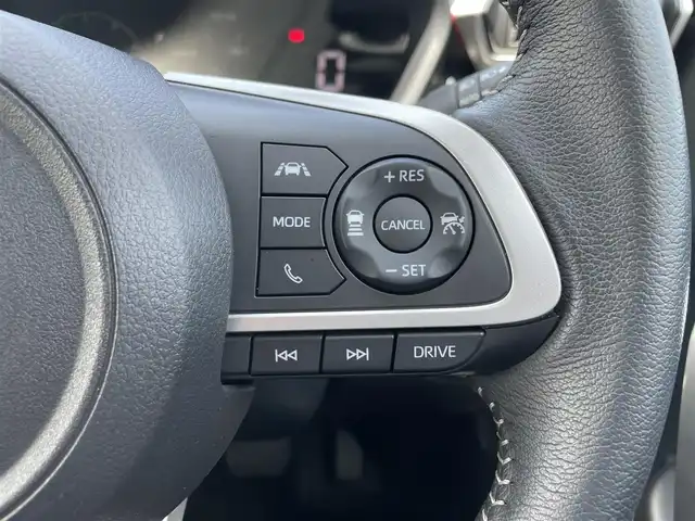 トヨタ ライズ Z 滋賀県 2022(令4)年 1.7万km ブラックマイカメタリック 純正ナビ/(フルセグ/Bluetooth/CD/DVD)/ビルトインETC2.0/パノラミックビューモニター/スマートアシスト/・衝突軽減ブレーキ/・レーンキープアシスト/・アダプティブクルーズコントロール/・標識認識/・アダプティブドライビングビーム/・オートハイビーム/LEDオートライト/フォグ/車速連動ワイパー/クリアランスソナー/ブラインドスポットモニター/シートヒーター/電動パーキング/ブレーキホールド/100V電源