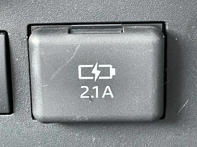 トヨタ ライズ Z 滋賀県 2022(令4)年 1.7万km ブラックマイカメタリック 純正ナビ/(フルセグ/Bluetooth/CD/DVD)/ビルトインETC2.0/パノラミックビューモニター/スマートアシスト/・衝突軽減ブレーキ/・レーンキープアシスト/・アダプティブクルーズコントロール/・標識認識/・アダプティブドライビングビーム/・オートハイビーム/LEDオートライト/フォグ/車速連動ワイパー/クリアランスソナー/ブラインドスポットモニター/シートヒーター/電動パーキング/ブレーキホールド/100V電源