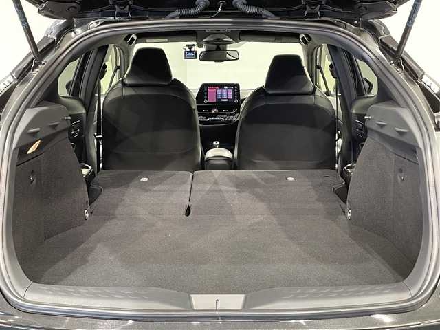 トヨタ Ｃ－ＨＲ G モード ネロセーフティプラスⅡ 愛知県 2022(令4)年 2.7万km ブラックマイカ 純正８インチディスプレイナビ　/(Bluetooth/フルセグTV/FM/AM/USB/Miracast)/パノラミックビューモニター　/トヨタセーフティセンス　/　　-プリクラッシュセーフティ/　　-レーントレーニングアシスト/　　-オートマチックハイビーム/　　-レーダークルーズコントロール/　　-ロードサインアシスト/シートヒーター　/ビルトインＥＴＣ　/前後ドライブレコーダー　/ブラインドスポットモニター/クリアランスソナー　/ＬＥＤヘッドライト　/ＬＥＤフォグ/純正フロアマット/プッシュスタート/　　-スマートキー