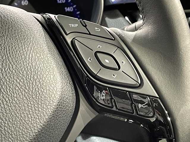 トヨタ Ｃ－ＨＲ G モード ネロセーフティプラスⅡ 福島県 2022(令4)年 2.7万km ブラックマイカ /純正８インチディスプレイナビ　//(Bluetooth/フルセグTV/FM/AM/USB/Miracast)//パノラミックビューモニター　//トヨタセーフティセンス　//プリクラッシュセーフティ//レーントレーニングアシスト//オートマチックハイビーム//レーダークルーズコントロール//ロードサインアシスト//シートヒーター　//ビルトインＥＴＣ　//前後ドライブレコーダー　//ブラインドスポットモニター//クリアランスソナー　//ＬＥＤヘッドライト　//ＬＥＤフォグ//純正フロアマット//プッシュスタート//スマートキー