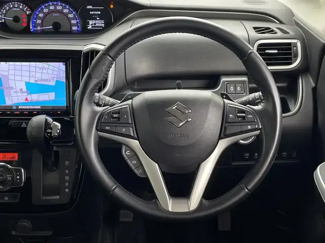スズキ ソリオ バンディット HV MV 鹿児島県 2020(令2)年 3.7万km ピュアホワイトP ワンオーナー/純正SDナビ/(AM/FM/CD/DVD/SD/BT)/フルセグテレビ/全方位カメラ/両側パワースライドドア/前後ドライブレコーダー/デュアルカメラブレーキサポート/アダプティブクルーズコントロール/リアセンサー/ステアリングリモコン/パドルシフト/スマートキー/シートバックテーブル/保証書・取扱説明書