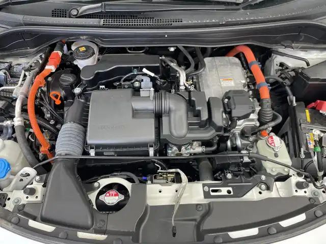 ホンダ フィット e:HEV RS 三重県 2022(令4)年 1.7万km プラチナホワイトパール 純正8インチナビ/フルセグ/バックカメラ/追従式クルーズコントロール/衝突軽減ブレーキ/レーンキープアシスト/コーナーセンサー/電動パーキング/オートブレーキホールド/前後ドライブレコーダー/ETC/パドルシフト/スマートキー