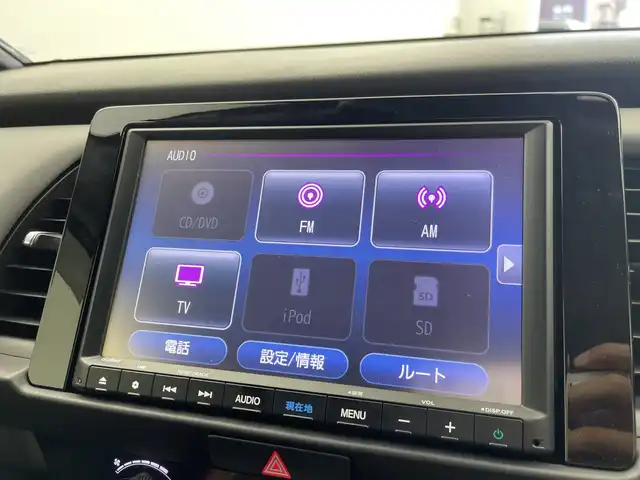 ホンダ フィット e:HEV RS 三重県 2022(令4)年 1.7万km プラチナホワイトパール 純正8インチナビ/フルセグ/バックカメラ/追従式クルーズコントロール/衝突軽減ブレーキ/レーンキープアシスト/コーナーセンサー/電動パーキング/オートブレーキホールド/前後ドライブレコーダー/ETC/パドルシフト/スマートキー