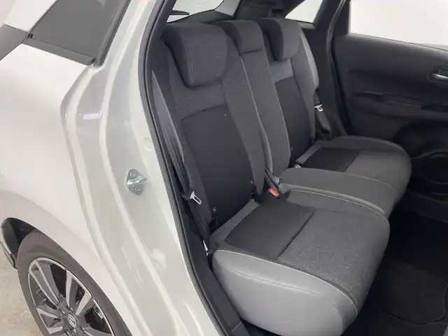 ホンダ フィット e:HEV RS 三重県 2022(令4)年 1.7万km プラチナホワイトパール 純正8インチナビ/フルセグ/バックカメラ/追従式クルーズコントロール/衝突軽減ブレーキ/レーンキープアシスト/コーナーセンサー/電動パーキング/オートブレーキホールド/前後ドライブレコーダー/ETC/パドルシフト/スマートキー