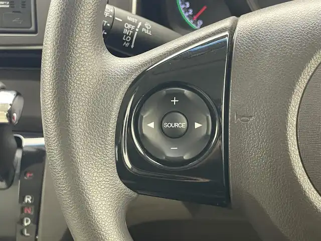 ホンダ Ｎ ＯＮＥ G Lパッケージ 愛知県 2012(平24)年 4.4万km クリスタルブラックパール 純正ＤＡ　バックカメラ　ＵＳＢ　禁煙車　地デジＴＶ　カーテンエアバッグ　オートエアコン　プッシュスタート　スマートキー　ＣＤ再生　純正フロアマット　ＨＩＤヘッドライト　オートライト　ベンチシート