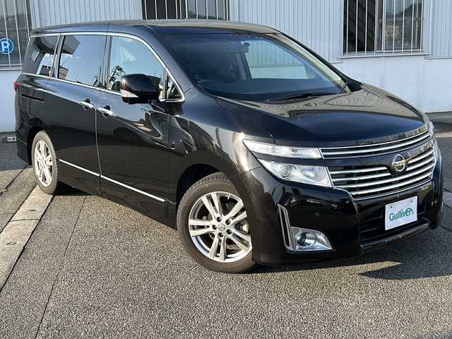 日産 エルグランド 350ハイウェイスター プレミアム 富山県 2010(平22)年 8.6万km ファントムブラック ワンオーナー/スマートキー×２/３列シート/全周囲カメラ（アラウンドビューモニター）/レザーシート/両側パワースライドドア/メーカーオプションHDDナビ/DVD/BT/フルセグTV/ビルトインETC/フリップダウンモニター/BOSEサウンドシステム/プッシュスタート/メモリー付パワーシート(D/N)/シートヒーター(D/N)/パワーバックドア/ステアリングスイッチ/純正18インチAW/フォグランプ/100V電源/純正フロアマット/革巻きステアリング/電動格納ウィンカーミラー/横滑り防止装置/保証書・取説・ナビ取説