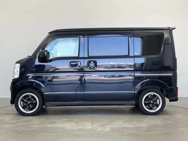 スズキ エブリィ ワゴン PZターボ 新潟県 2018(平30)年 6.3万km ブルーイッシュブラックパール3 4WD/衝突軽減ブレーキ/パワースライドドア/純正ディーラーOPナビ/バックカメラ/フルセグTV/Bluetooth/DVD再生機能/シートヒーター/14インチ社外AW/フロアマット/ETC/LEDヘッドライト/ステアリングスイッチ/純正AW付きスタッドレスタイヤ積込み