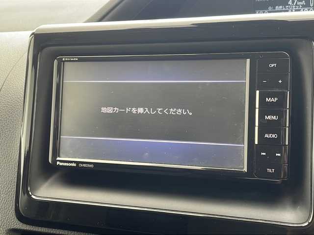 トヨタ ヴォクシー ZS 沖縄県 2017(平29)年 7万km ブラック 社外ナビ　【CN-RE03WD】/　(ＴＶ　Ｂｌｕｅｔｏｏｔｈ　CD/DVD)　/バックカメラ/両側パワースライドドア　/プッシュスタート　/スマートキー　/トヨタセーフティセンス　/アイドリングストップ　/レーンキープアシスト　/オートエアコン　/ＥＴＣ