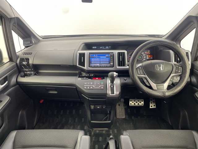 ホンダ ステップワゴン スパーダ Z クールS Iナビセレ 三重県 2012(平24)年 3.8万km プレミアムスパークルブラックパール /純正7インチナビ//バックカメラ//パドルシフト//ETC//純正フリップダウンモニター//ドライブレコーダー//純正AW付き冬タイヤ//フロアマット//両側パワースライドドア//フォグランプ//スマートキー×２