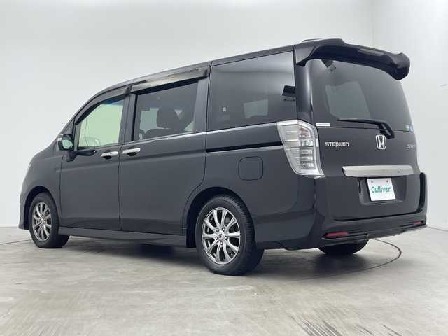 ホンダ ステップワゴン スパーダ Z クールS Iナビセレ 三重県 2012(平24)年 3.8万km プレミアムスパークルブラックパール /純正7インチナビ//バックカメラ//パドルシフト//ETC//純正フリップダウンモニター//ドライブレコーダー//純正AW付き冬タイヤ//フロアマット//両側パワースライドドア//フォグランプ//スマートキー×２