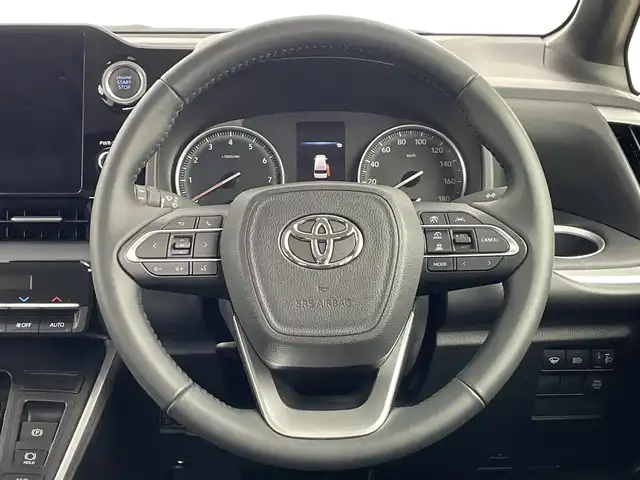 トヨタ ノア G 鹿児島県 2022(令4)年 3.9万km メタルストリームM 純正10.5インチディスプレイオーディオ/（CD/DVD/Bluetooth/HDMI/フルセグTV）/純正フリップダウンモニター/レーダークルーズコントロール/プリクラッシュセーフティ/レーンキープ/オートライト/オートマチックハイビーム/両側パワースライドドア/ドライブレコーダー/ETC2.0/スマートキー/プッシュスタート/純正フロアマット/シートヒーター/スペアキー/純正16インチAW/LEDヘッドライト