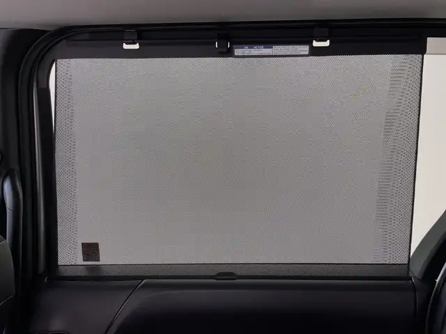 トヨタ ノア G 鹿児島県 2022(令4)年 3.9万km メタルストリームM 純正10.5インチディスプレイオーディオ/（CD/DVD/Bluetooth/HDMI/フルセグTV）/純正フリップダウンモニター/レーダークルーズコントロール/プリクラッシュセーフティ/レーンキープ/オートライト/オートマチックハイビーム/両側パワースライドドア/ドライブレコーダー/ETC2.0/スマートキー/プッシュスタート/純正フロアマット/シートヒーター/スペアキー/純正16インチAW/LEDヘッドライト