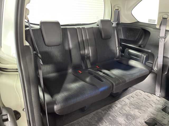 ホンダ フリード Gエアロ 神奈川県 2012(平24)年 8.4万km プレミアムホワイトパール 社外アルパイン8型HDDナビゲーション【VIE-X088V】/社外アルパインフリップダウンモニター【TMX-R2200】/フルセグ　CD DVD　SD　HDD　AUX AM FM　Bluetooth/バックカメラ/両側電動スライドドア/クルーズコントロール/ECON/革巻きステアリング/社外前後ドライブレコーダー/ETC/スマートキー/キーレスエントリー/純正15インチアルミホイール/純正サイド/リアスポイラー/HIDヘッドランプ