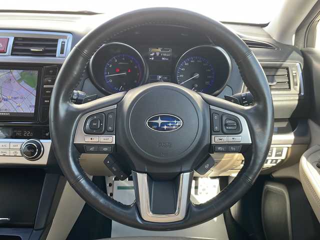 スバル アウトバック リミテッド 山形県 2017(平29)年 8.9万km ダークブルーパール アイサイトver3/・プリクラッシュブレーキ（自動ブレーキ）	/・レーンキープアシスト	/・全車速追従機能付クルーズコントロール	/・AT誤発進抑制制御	/・後退時ブレーキアシスト	/・アクティブレーンキープ	/・ツーリングアシスト/4WD/純正ナビ（CD/DVD/BT/TV）/フルセグ/フリップダウンモニター/ダウンアシストコントロール/バックカメラ/電動リアゲート/パワーシート/ドライブレコーダー/全席シートヒーター/ステアリングヒーター/ETC/USB/レザーシート/プッシュスタート/スマートキー/フォグランプ/コーナーセンサー/ドアバイザー