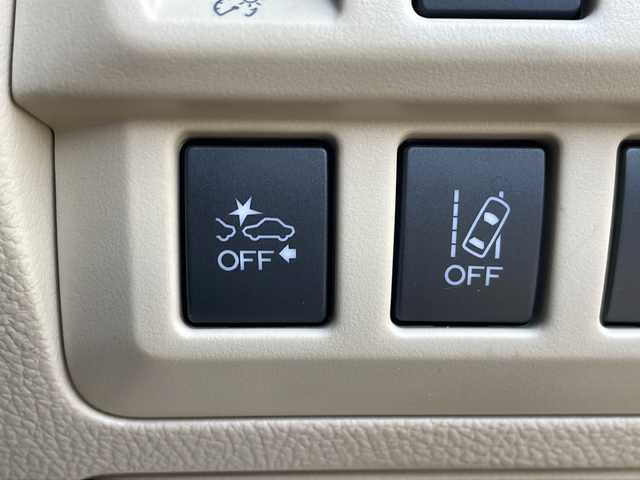 スバル アウトバック リミテッド 山形県 2017(平29)年 8.9万km ダークブルーパール アイサイトver3/・プリクラッシュブレーキ（自動ブレーキ）	/・レーンキープアシスト	/・全車速追従機能付クルーズコントロール	/・AT誤発進抑制制御	/・後退時ブレーキアシスト	/・アクティブレーンキープ	/・ツーリングアシスト/4WD/純正ナビ（CD/DVD/BT/TV）/フルセグ/フリップダウンモニター/ダウンアシストコントロール/バックカメラ/電動リアゲート/パワーシート/ドライブレコーダー/全席シートヒーター/ステアリングヒーター/ETC/USB/レザーシート/プッシュスタート/スマートキー/フォグランプ/コーナーセンサー/ドアバイザー