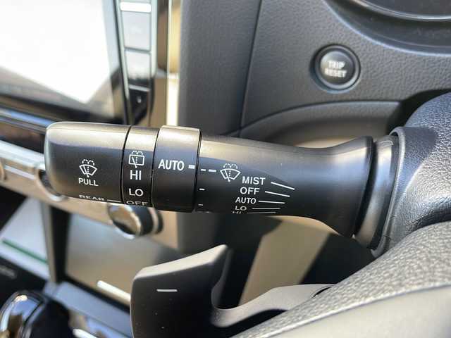 スバル アウトバック リミテッド 山形県 2017(平29)年 8.9万km ダークブルーパール アイサイトver3/・プリクラッシュブレーキ（自動ブレーキ）	/・レーンキープアシスト	/・全車速追従機能付クルーズコントロール	/・AT誤発進抑制制御	/・後退時ブレーキアシスト	/・アクティブレーンキープ	/・ツーリングアシスト/4WD/純正ナビ（CD/DVD/BT/TV）/フルセグ/フリップダウンモニター/ダウンアシストコントロール/バックカメラ/電動リアゲート/パワーシート/ドライブレコーダー/全席シートヒーター/ステアリングヒーター/ETC/USB/レザーシート/プッシュスタート/スマートキー/フォグランプ/コーナーセンサー/ドアバイザー