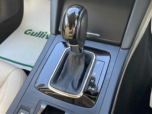 スバル アウトバック リミテッド 山形県 2017(平29)年 8.9万km ダークブルーパール アイサイトver3/・プリクラッシュブレーキ（自動ブレーキ）	/・レーンキープアシスト	/・全車速追従機能付クルーズコントロール	/・AT誤発進抑制制御	/・後退時ブレーキアシスト	/・アクティブレーンキープ	/・ツーリングアシスト/4WD/純正ナビ（CD/DVD/BT/TV）/フルセグ/フリップダウンモニター/ダウンアシストコントロール/バックカメラ/電動リアゲート/パワーシート/ドライブレコーダー/全席シートヒーター/ステアリングヒーター/ETC/USB/レザーシート/プッシュスタート/スマートキー/フォグランプ/コーナーセンサー/ドアバイザー