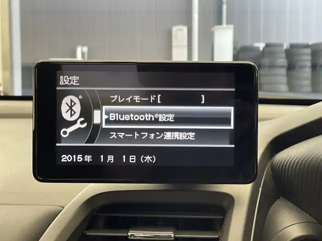 ホンダ Ｓ６６０ α 滋賀県 2015(平27)年 12.9万km プレミアムスターホワイトパール 純正6.1インチディスプレイオーディオ/【Bluetooth/USB/HDMI】/バックカメラ/ハーフレザーシート/16インチModuroアルミホイール/LEDヘッドライト/オートライト/HKSマフラー/プッシュスタート/スマートキー