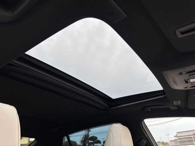 トヨタ クラウン ハイブリッド RS アドバンス 茨城県 2019(令1)年 9.1万km ホワイトパールクリスタルシャイン 純正メーカーナビ/パノラミックビューモニター/ムーンルーフ/デジタルインナーミラー/TRDエアロ/トヨタセーフティセンス/WORKランベックLM1アルミホイール/ドライブレコーダー/ステアリングヒーター/シートヒーター/エアーシート/ホワイトレザーシート/スペアキー2本（カードキー有）/BSM/HUD/ETC2.0