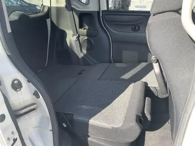 ホンダ Ｎ ＢＯＸ カスタム G Lパッケージ 大阪府 2015(平27)年 7.3万km プレミアムホワイトパールⅡ 自社(株)IDOMが運営する【じしゃロン堺店】の自社ローン対象車両になります。こちらは現金ご利用時の価格です。/ローンご希望の方は別途その旨お申付け下さい。