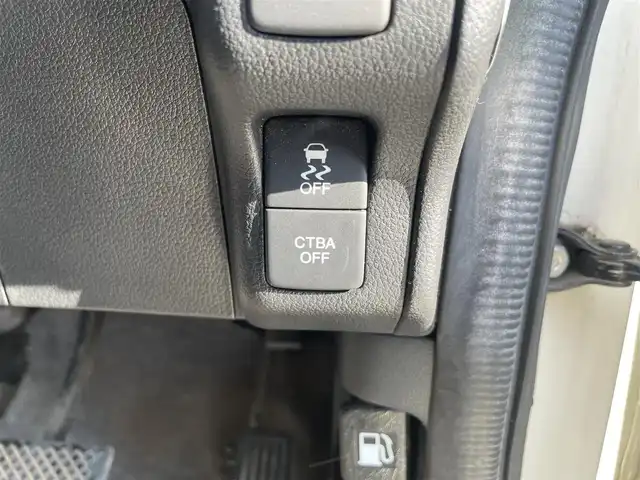 ホンダ Ｎ ＢＯＸ カスタム G Lパッケージ 大阪府 2015(平27)年 7.3万km プレミアムホワイトパールⅡ 自社(株)IDOMが運営する【じしゃロン堺店】の自社ローン対象車両になります。こちらは現金ご利用時の価格です。/ローンご希望の方は別途その旨お申付け下さい。