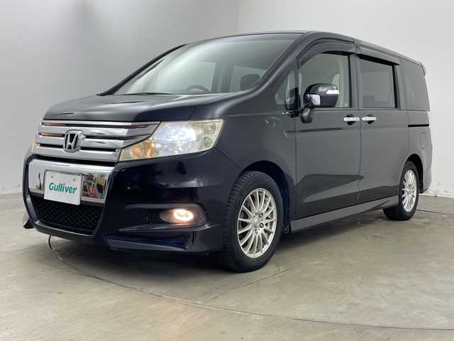 ホンダ ステップワゴン スパーダ Z HDDナビED 兵庫県 2011(平23)年 7.6万km プレミアムブラキッシュパール ・純正ナビ（TV・DVD・USB）/・ステアリングスイッチ/・両側パワースライドドア/・ビルトインETC/・バックカメラ/・スマートキー/・純正フロアマット/・ドアバイザー/・HIDライト/・オートライト/・フォグランプ/・パドルシフト/・電動格納ミラー/・社外16インチアルミホイール